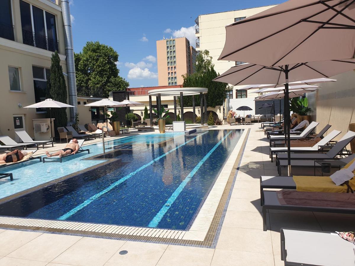 Aurum Hotel 4*