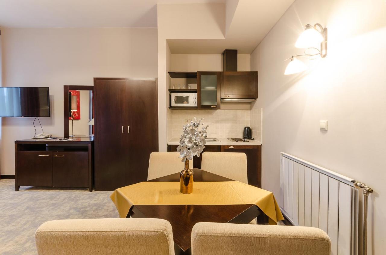 Aurum Hotel 4*